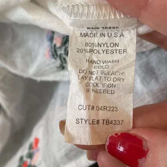 🥭(4 for $15) RedHaute XS Off the shoulder Top - Picture 6 of 6